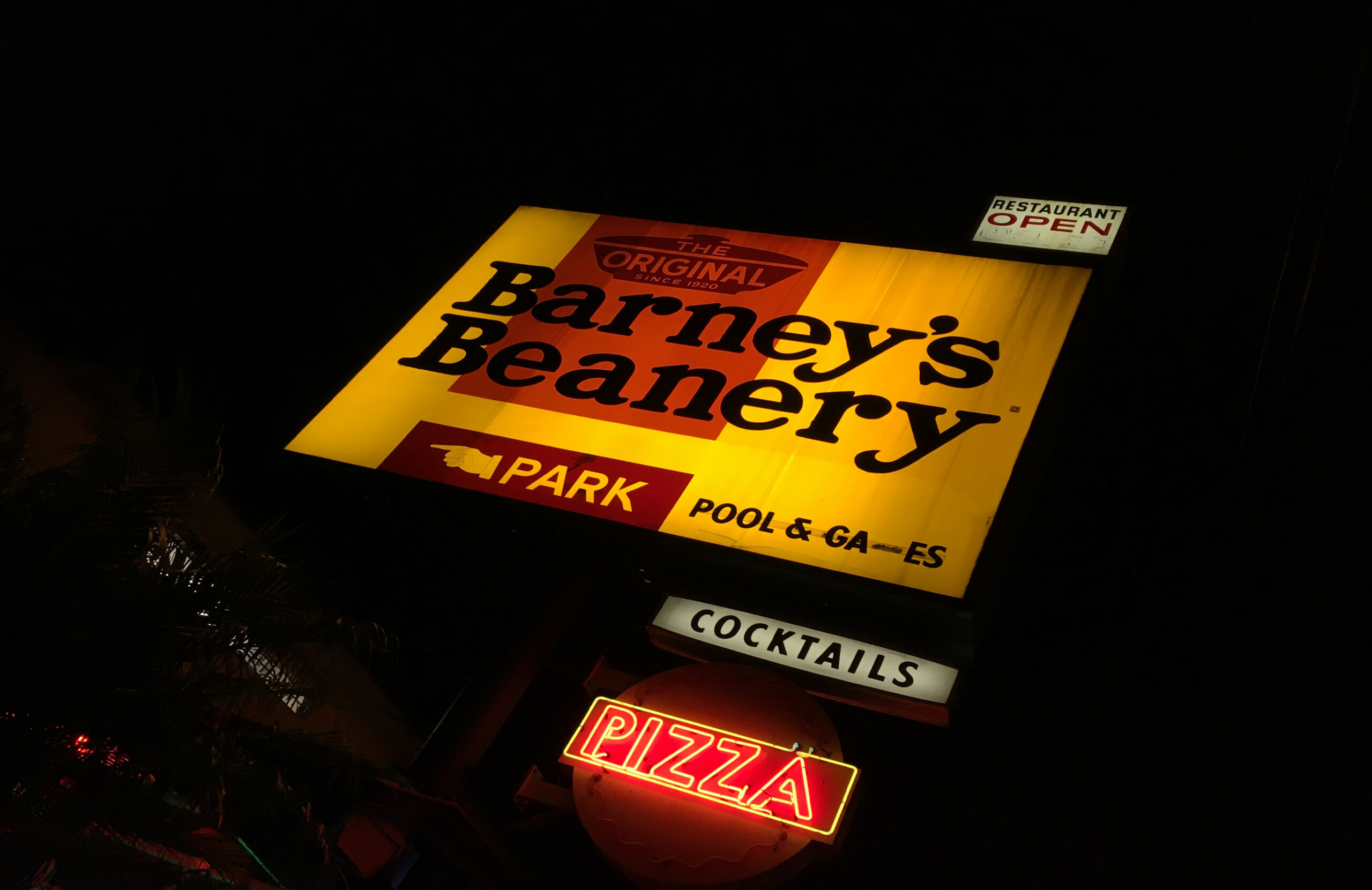 Barney's Beanery